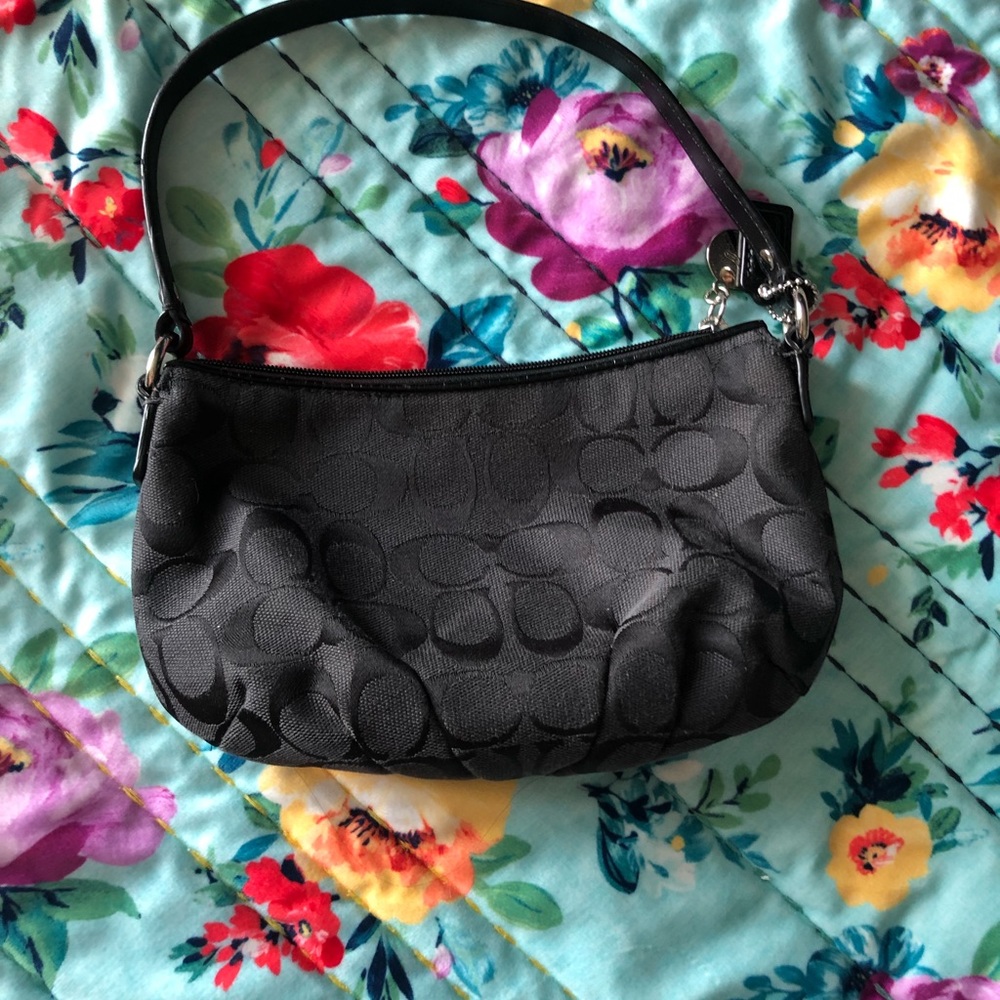 Small Coach handbag! EUC